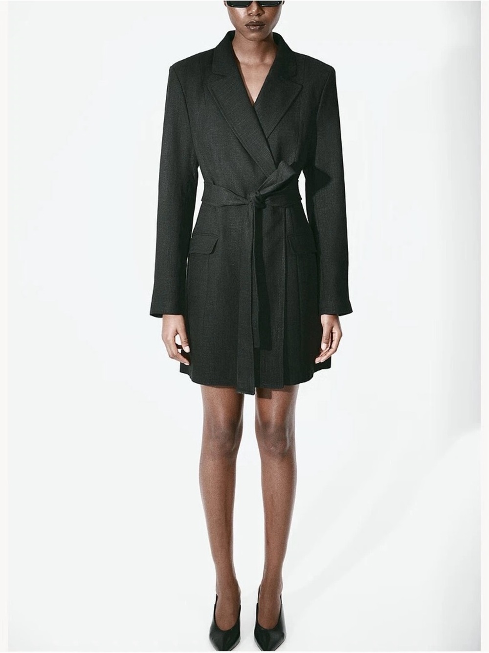 H&M Women’s Tie-Belt Jacket Dress